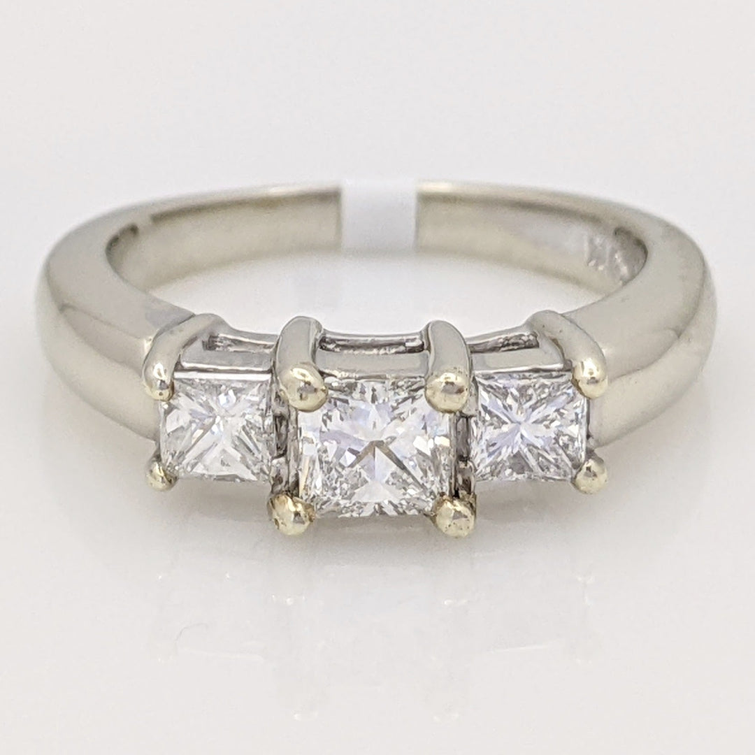 14K WHITE .58 CARAT TOTAL WEIGHT VS2-I1 H-I DIAMOND PRINCESS CUT (3) TRINITY ESTATE RING 4.1 GRAMS