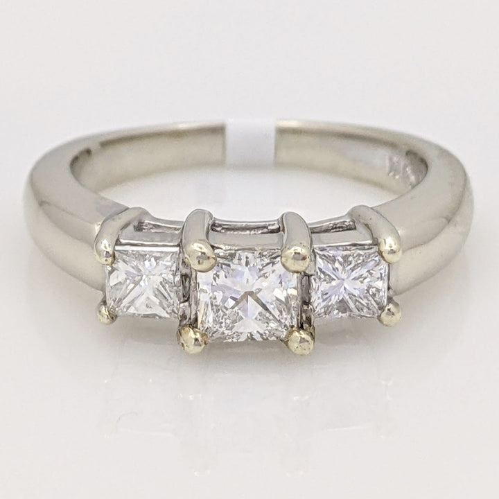 14K WHITE .58 CARAT TOTAL WEIGHT VS2-I1 H-I DIAMOND PRINCESS CUT (3) TRINITY ESTATE RING 4.1 GRAMS