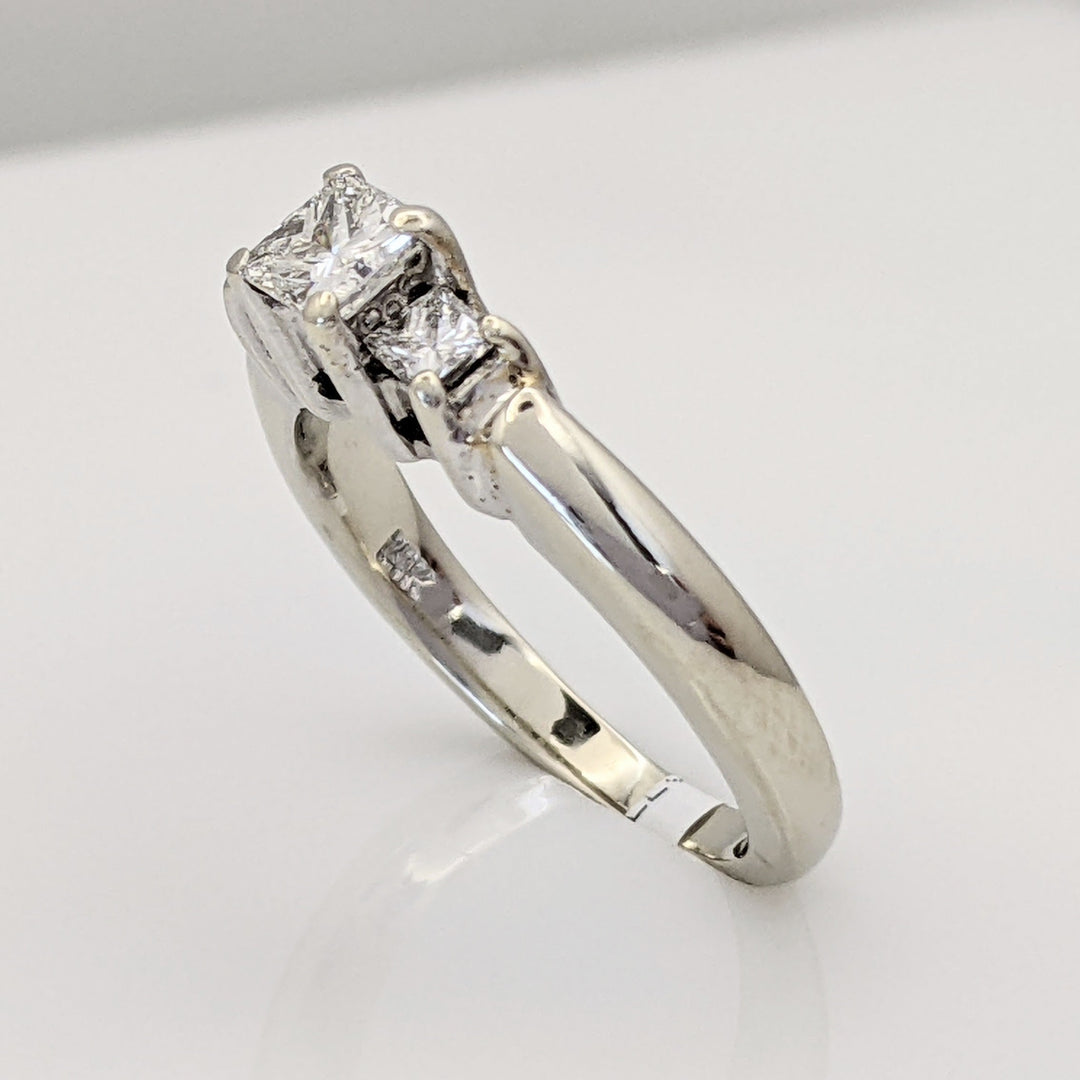 14K WHITE .52 CARAT TOTAL WEIGHT VS2 DIAMOND PRINCESS CUT (3) TRINITY ESTATE RING 3.6 GRAMS