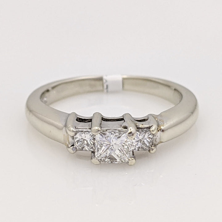 14K WHITE .52 CARAT TOTAL WEIGHT VS2 DIAMOND PRINCESS CUT (3) TRINITY ESTATE RING 3.6 GRAMS