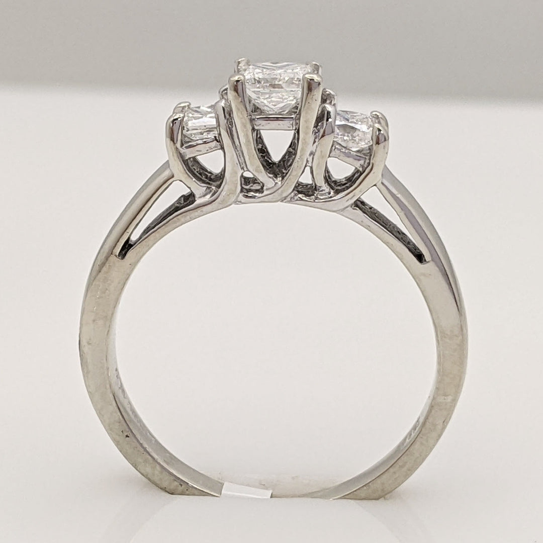 14K WHITE .43 CARAT TOTAL WEIGHT I1 F DIAMOND PRINCESS CUT (3) TRINITY ESTATE RING 2.5G