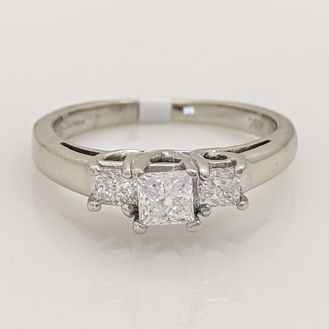 14K WHITE .43 CARAT TOTAL WEIGHT I1 F DIAMOND PRINCESS CUT (3) TRINITY ESTATE RING 2.5G