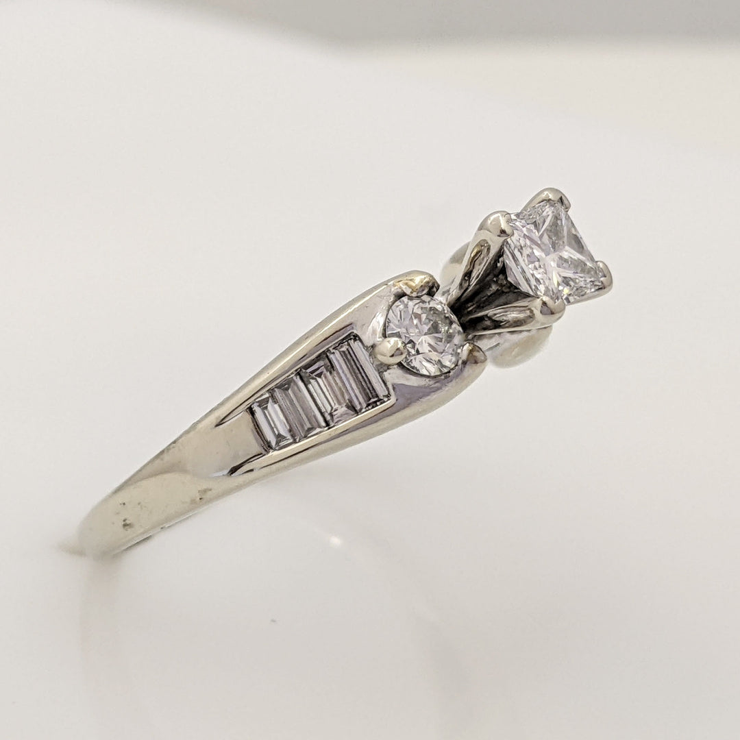 14K WHITE 1.03 CARAT TOTAL WEIGHT SI2 I DIAMOND PRINCESS CUT (1) ROUND (2) BAGUETTE (8) ESTATE RING 4.1 GRAMS