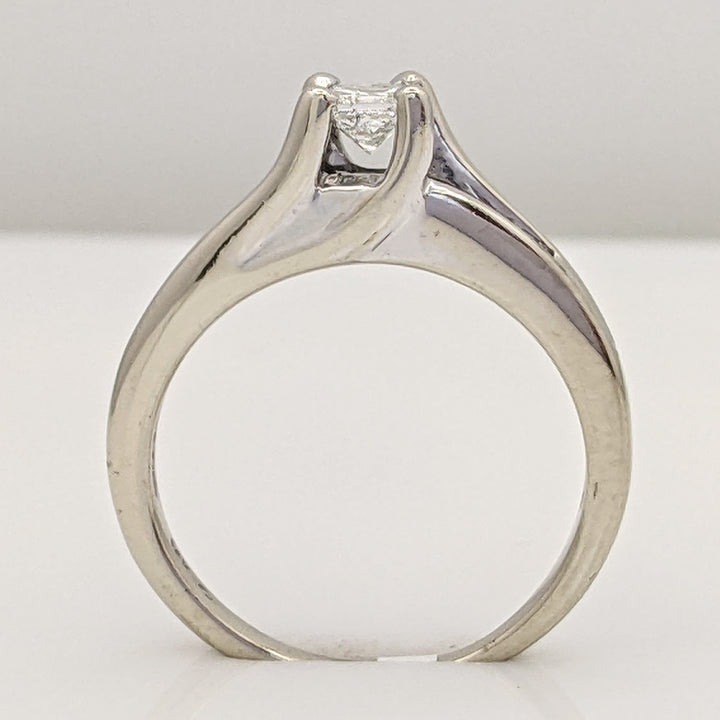 14K WHITE .55 CARAT TOTAL WEIGHT I1 G DIAMOND PRINCESS CUT (11) ESTATE RING 3.4 GRAMS