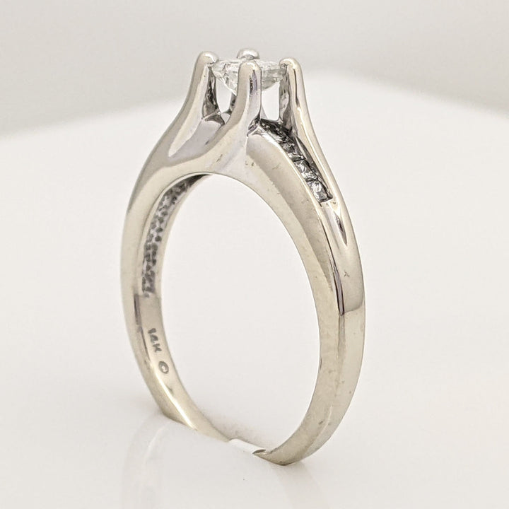 14K WHITE .55 CARAT TOTAL WEIGHT I1 G DIAMOND PRINCESS CUT (11) ESTATE RING 3.4 GRAMS