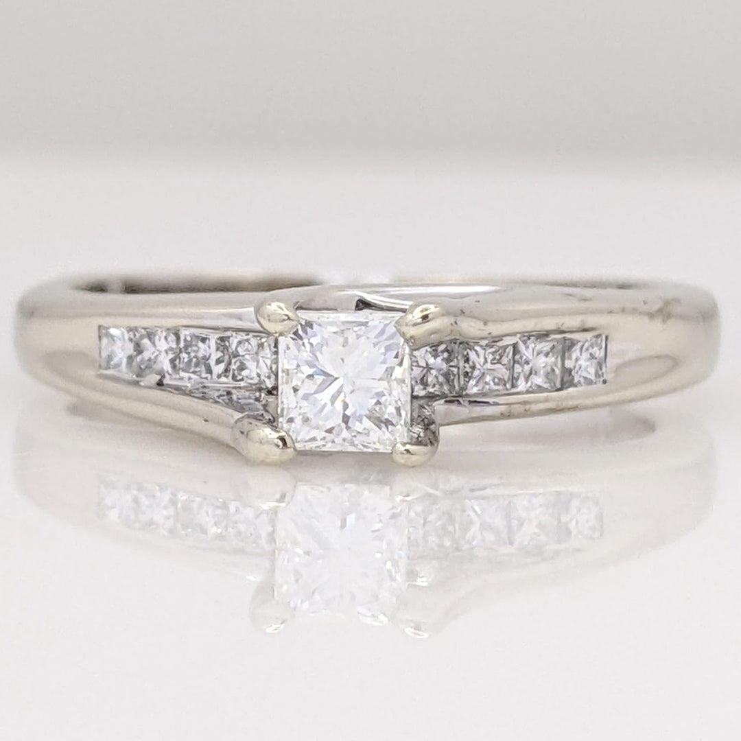 14K WHITE .47 CARAT TOTAL WHITE SI1 G DIAMOND PRINCESS CUT (11) ESTATE RING 2.7 GRAMS