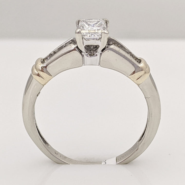 14K TWO-TONE .66 CARAT TOTAL WEIGHT SI1 I DIAMOND PRINCESS CUT WITH (4) ROUND ESTATE RING 3.6 GRAMS
