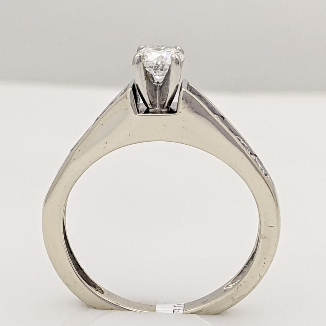 14K WHITE .64 CARAT TOTAL WEIGHT I1 H DIAMOND ROUND (9) ESTATE RING 2.8 GRAMS