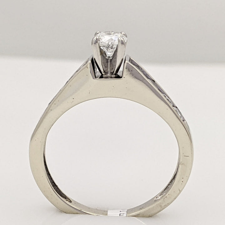 14K WHITE .64 CARAT TOTAL WEIGHT I1 H DIAMOND ROUND (9) ESTATE RING 2.8 GRAMS