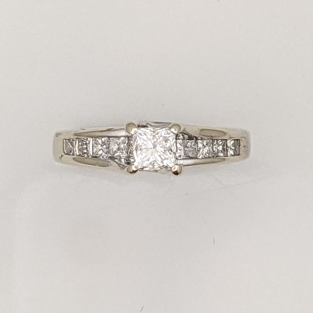 14K WHITE .99 CARAT TOTAL WEIGHT I1 F DIAMOND PRINCESS CUT (11) ESTATE RING 3.9G