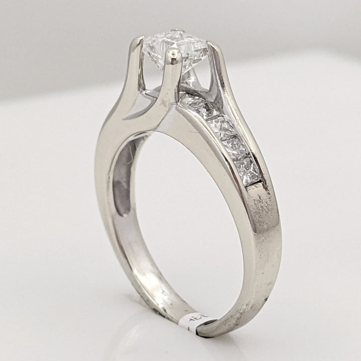 14K WHITE .99 CARAT TOTAL WEIGHT I1 F DIAMOND PRINCESS CUT (11) ESTATE RING 3.9G