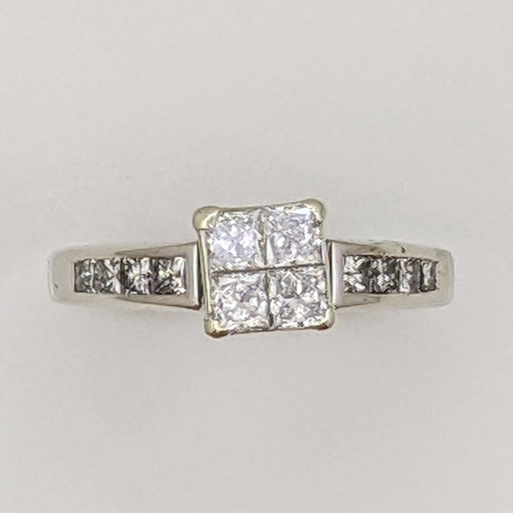 14K WHITE 1.00 CARAT TOTAL WEIGHT SI2 G DIAMOND PRINCESS CUT (12) ESTATE RING 3.9 GRAMS