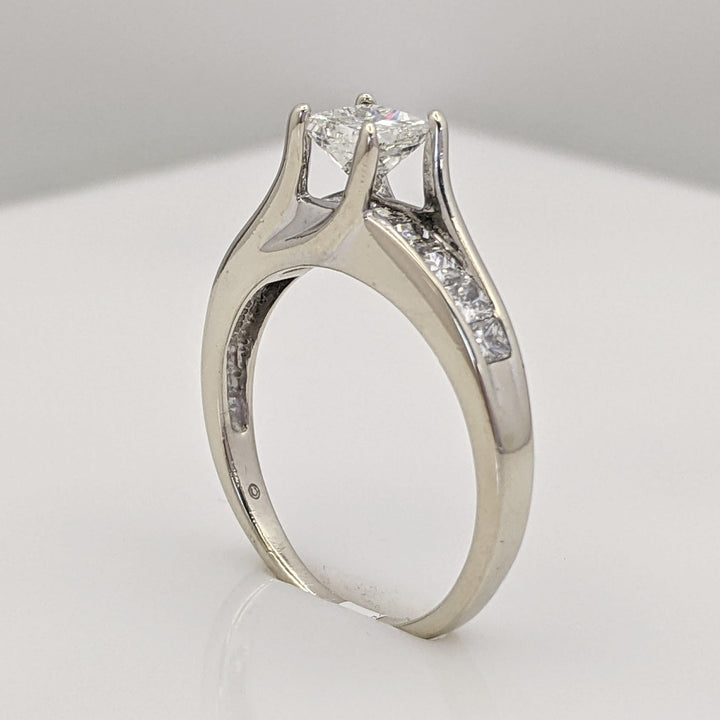 14K WHITE 1.00 CARAT TOTAL WEIGHT SI2 H DIAMOND PRINCESS CUT (11) ESTATE RING 2.9 GRAMS