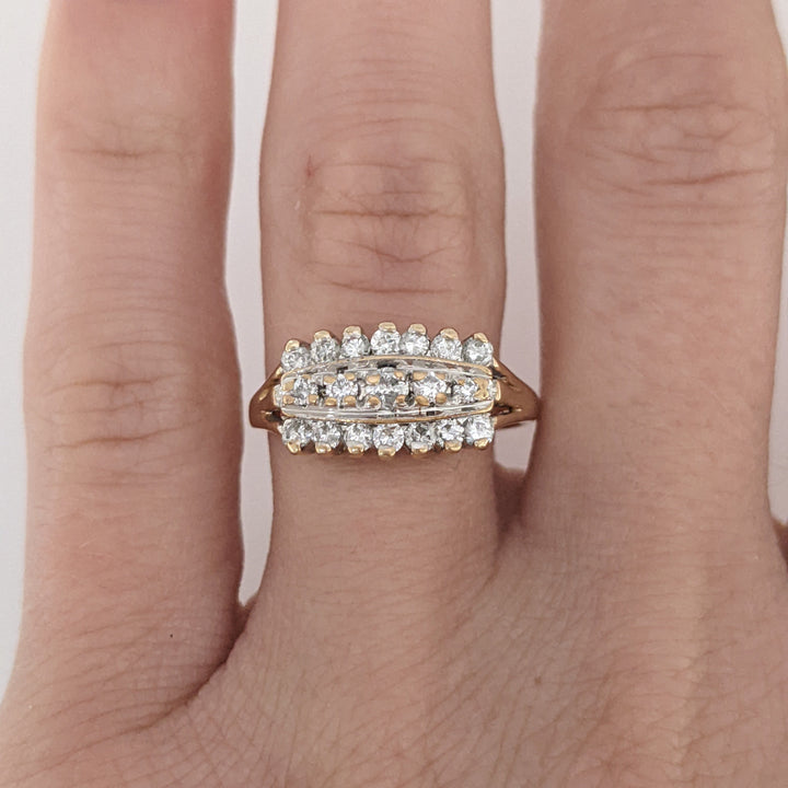14K .51 CARAT TOTAL WEIGHT I1 I DIAMOND ROUND (19) 3-ROW ESTATE RING 3.2 GRAMS