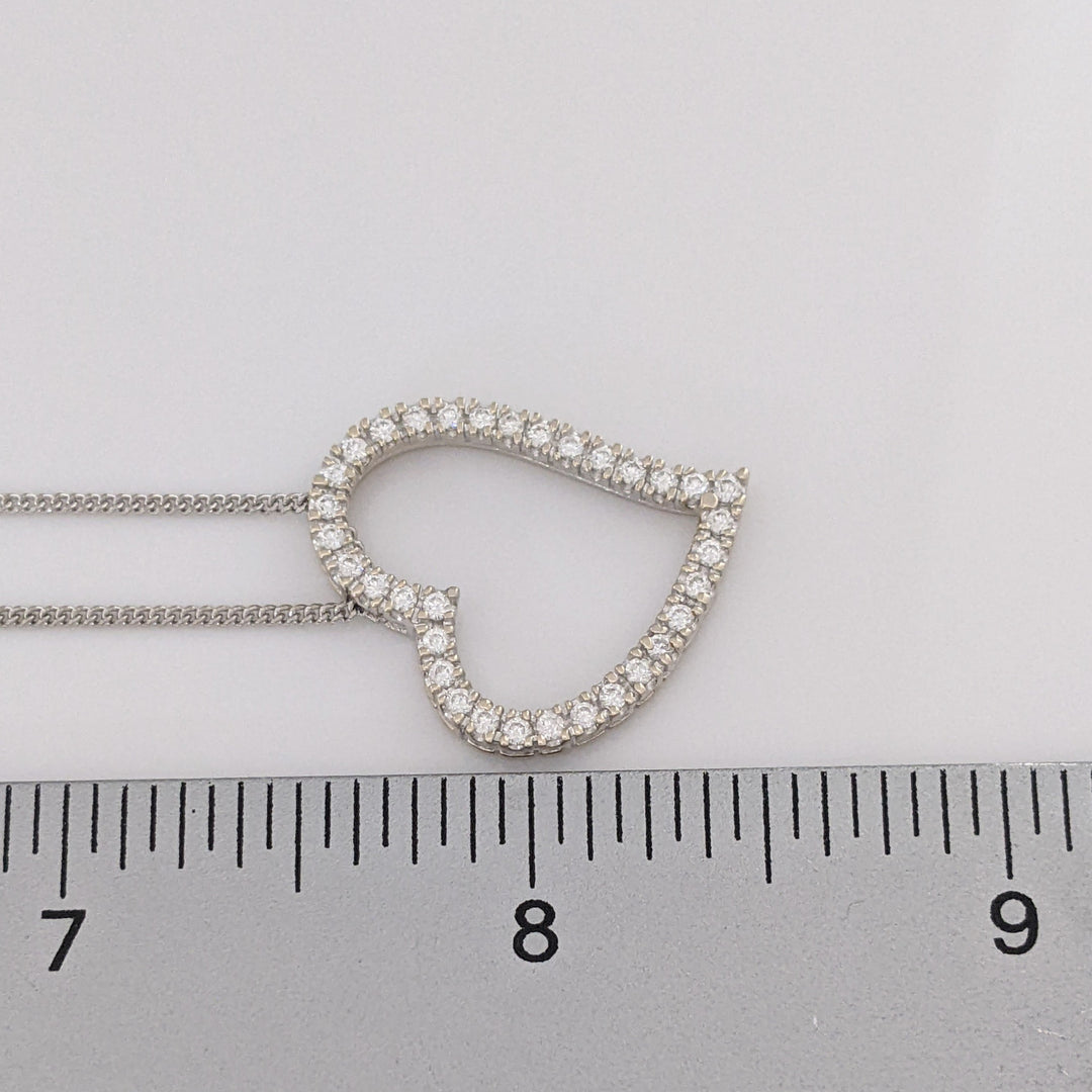 18K WHITE 1.02 CARAT TOTAL WEIGHT SI2-I1 F DIAMOND ROUND (34) ESTATE HEART PENDANT & 14K CHAIN