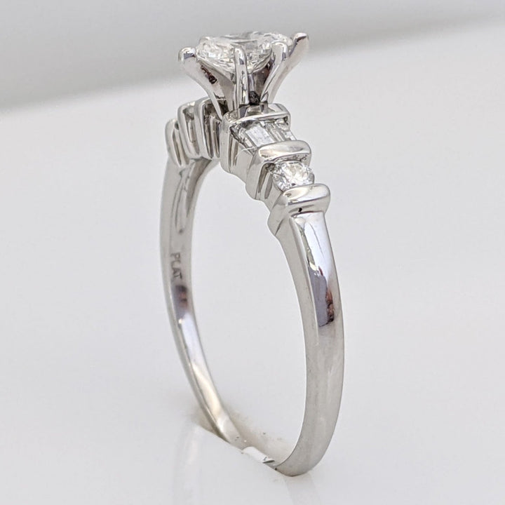 PLATINUM .41 CARAT TOTAL WEIGHT I1 F DIAMOND (1) MARQUISE CUT WITH (4) BAGUETTE CUT (2) ROUND ESTATE RING 4.0 GRAMS