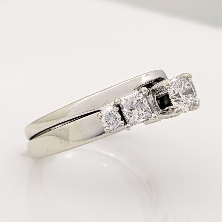 14K WHITE 1.00 CARAT TOTAL WEIGHT SI1 G DIAMOND ROUND (5) PRINCESS CUT (2) ESTATE RING 6.9 GRAMS