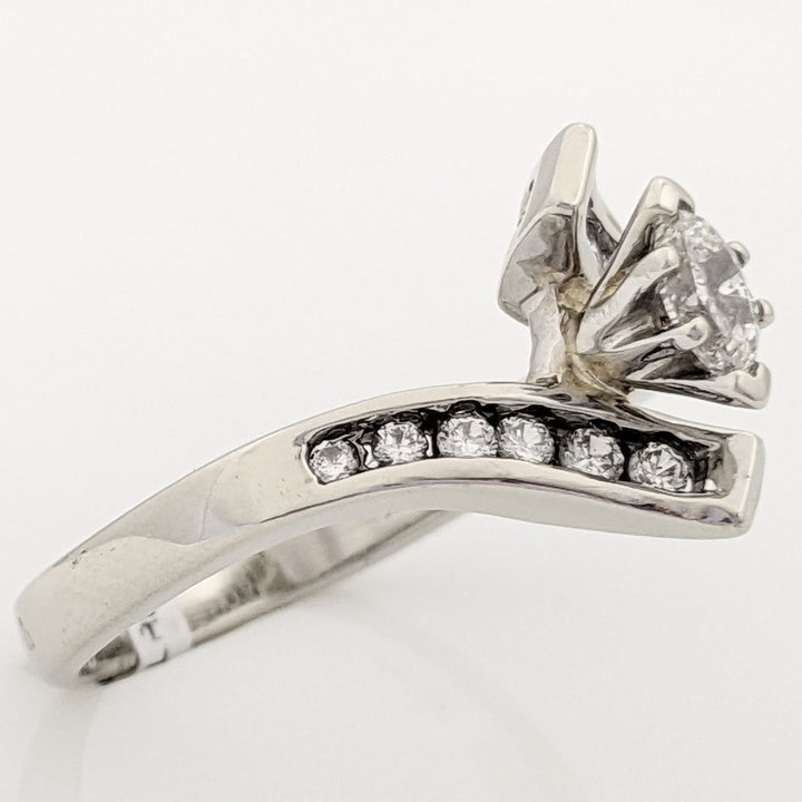 14K WHITE .39 CARAT TOTAL WEIGHT SI1 G DIAMOND MARQUISE CUT WITH (12) ROUND ESTATE RING 3.1 GRAMS