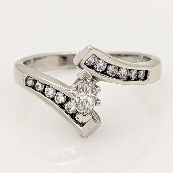 14K WHITE .39 CARAT TOTAL WEIGHT SI1 G DIAMOND MARQUISE CUT WITH (12) ROUND ESTATE RING 3.1 GRAMS