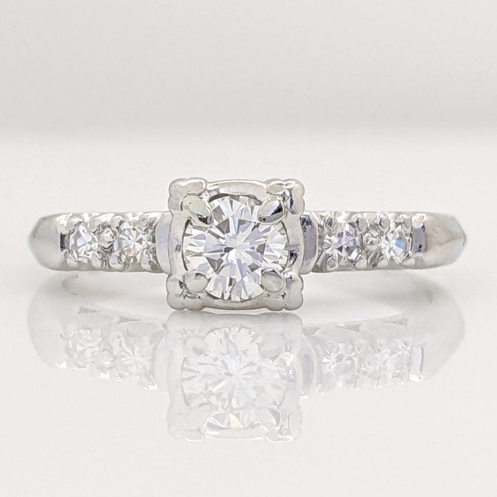 PLATINUM .38 CARAT TOTAL WEIGHT VS2-SI1 J DIAMOND ROUND (5) ESTATE RING 3.9 GRAMS