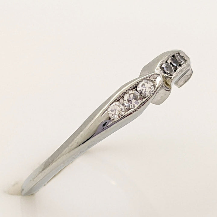 18K WHITE .10 CARAT TOTAL WEIGHT VS1 H DIAMOND ROUND (9) KNOTCHED ESTATE BAND 1.7 GRAMS