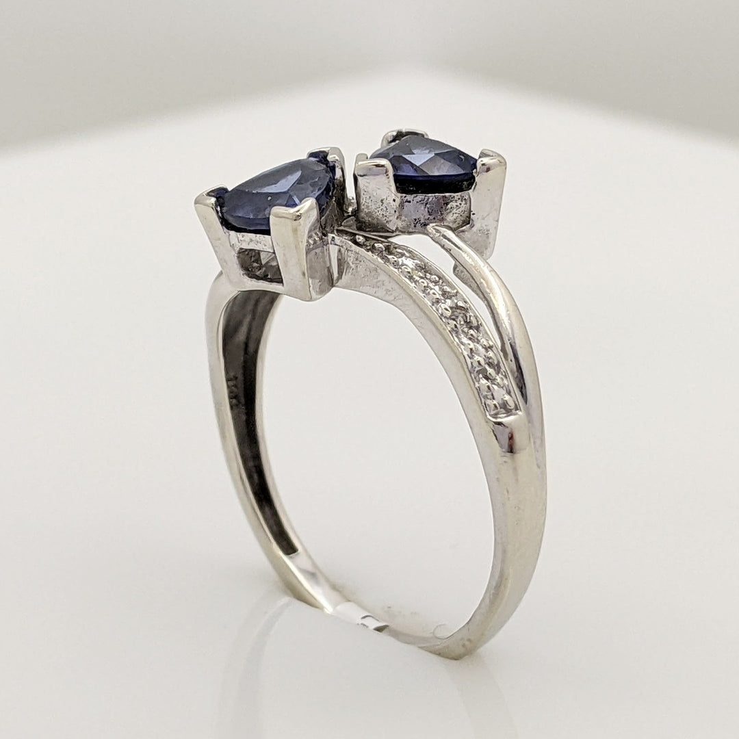 10K WHITE SYNTHETIC SAPPHIRE TRILLION-CUT (2) 5MM WITH (2) MELEE ESTATE RING 1.8 GRAMS
