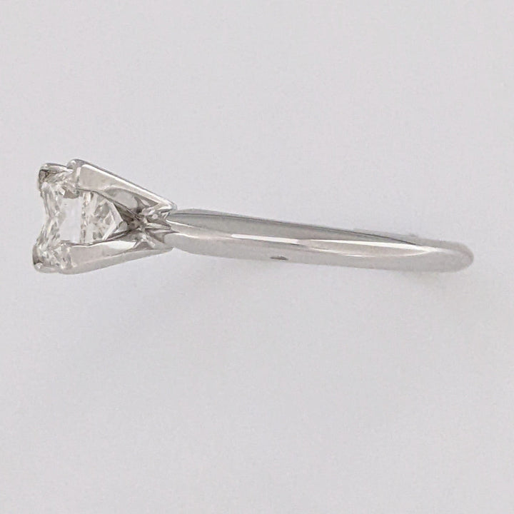14K WHITE .85 CARAT TOTAL I1 H DIAMOND PRINCESS CUT SOLITAIRE ESTATE RING 2.8 GRAMS