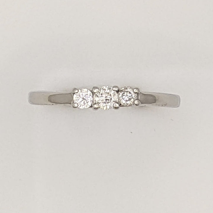 14K WHITE .22 CARAT TOTAL WEIGHT I1 G DIAMOND ROUND (3) TRINITY ESTATE RING 2.3 GRAMS