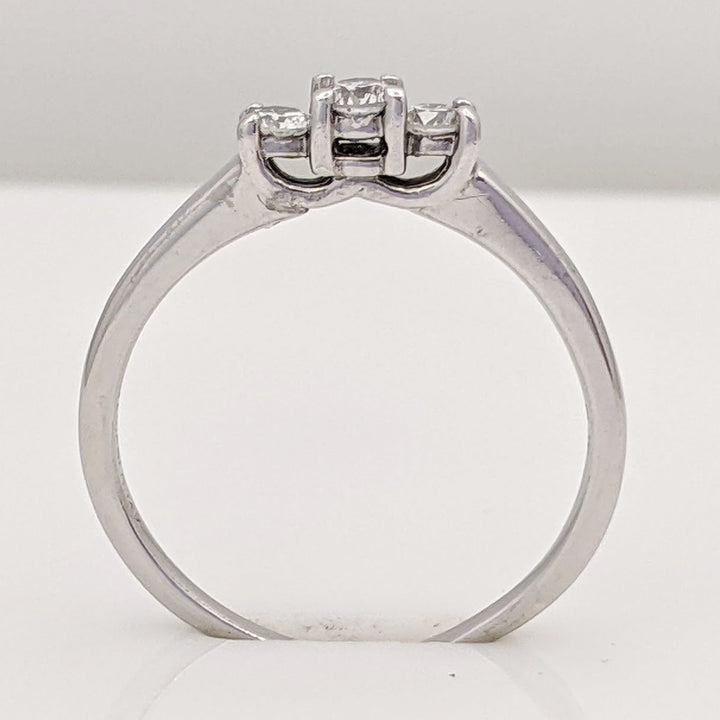 14K WHITE .22 CARAT TOTAL WEIGHT I1 G DIAMOND ROUND (3) TRINITY ESTATE RING 2.3 GRAMS