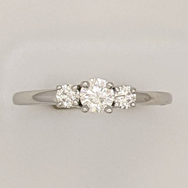14K WHITE .40 CARAT TOTAL WEIGHT SI2 I DIAMOND ROUND (3) TRINITY ESTATE RING 2.7 GRAMS