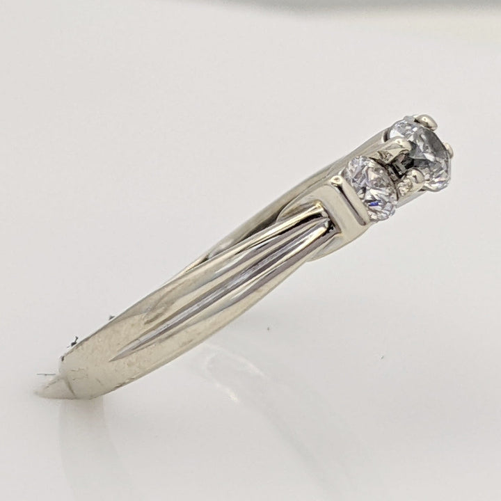 14K WHITE .44 CARAT TOTAL WEIGHT I1 I DIAMOND ROUND (3) TRINITY ESTATE RING 3.1 GRAMS