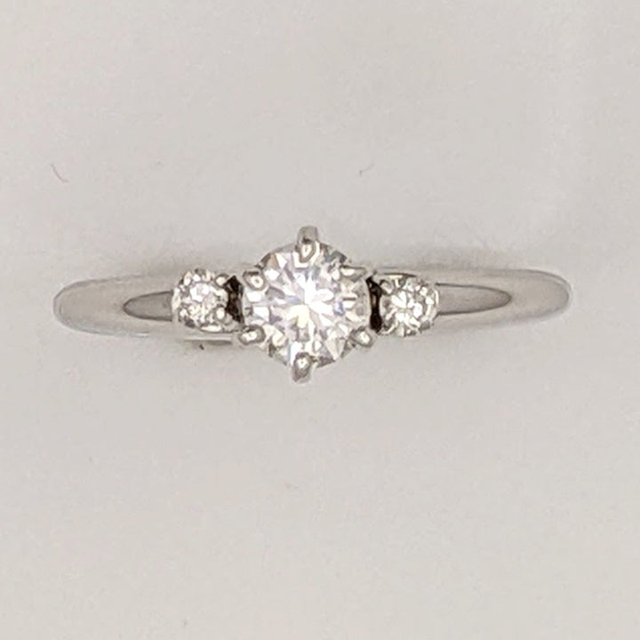 14K WHITE .38 CARAT TOTAL WEIGHT VS2 G DIAMOND ROUND (3) ESTATE RING 2.2 GRAMS