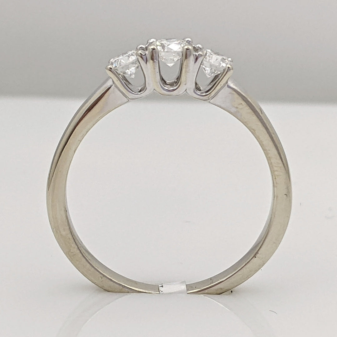 18K WHITE .48 CARAT TOTAL WEIGHT SI2 G DIAMOND ROUND (3) FOREVER MARK TRINITY ESTATE 3.3 GRAMS