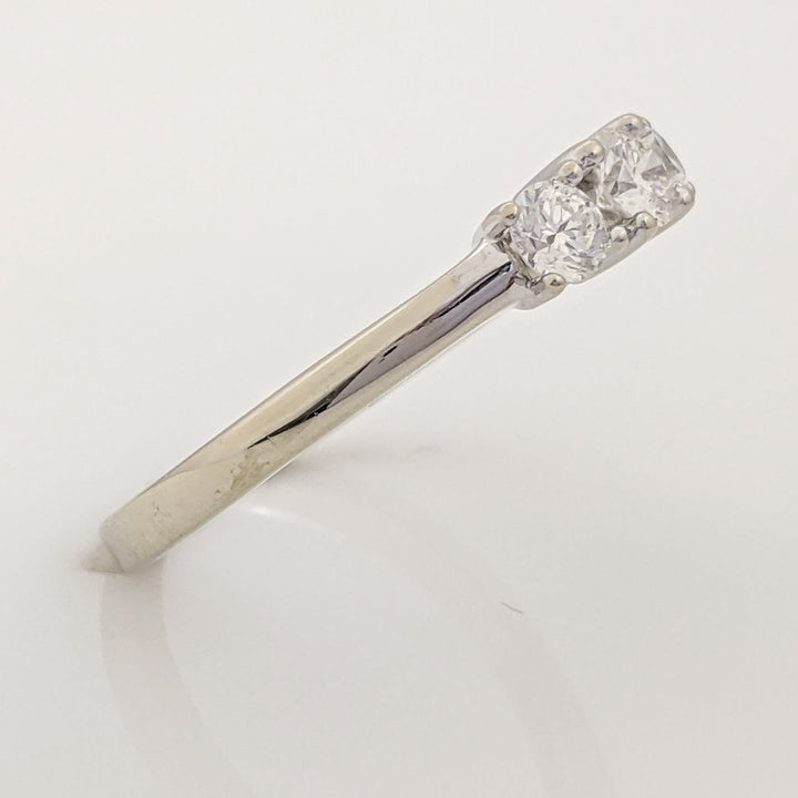 18K WHITE .48 CARAT TOTAL WEIGHT SI2 G DIAMOND ROUND (3) FOREVER MARK TRINITY ESTATE 3.3 GRAMS