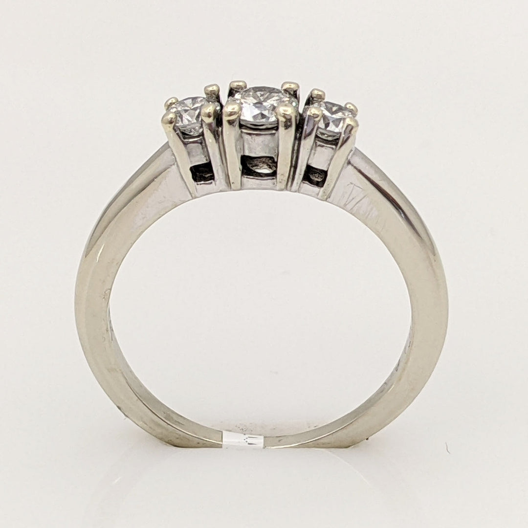 14K WHITE .47 CARAT TOTAL WEIGHT I1 I DIAMOND ROUND (3) TRINITY ESTATE RING 3.3 GRAMS