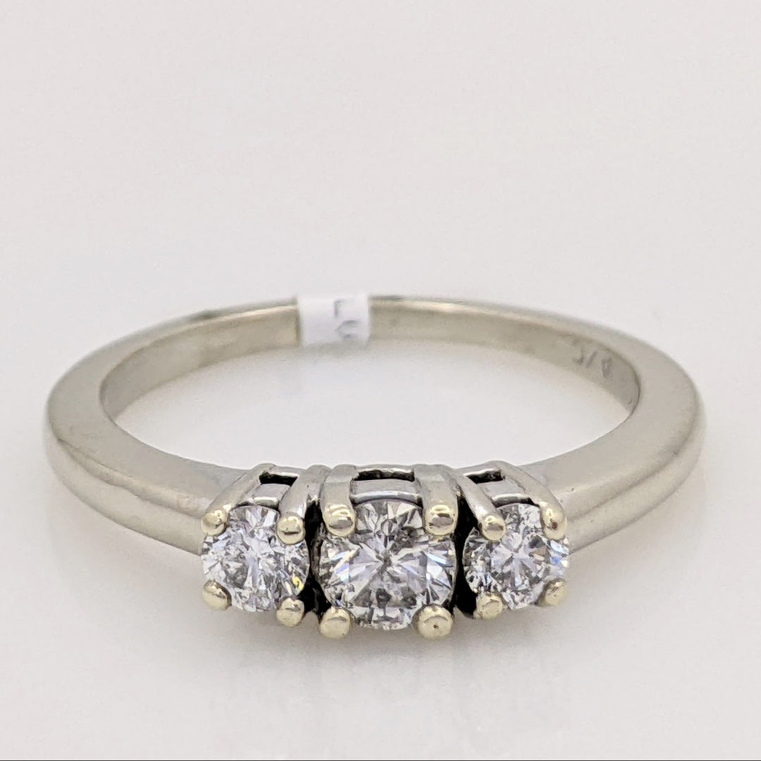 14K WHITE .47 CARAT TOTAL WEIGHT I1 I DIAMOND ROUND (3) TRINITY ESTATE RING 3.3 GRAMS