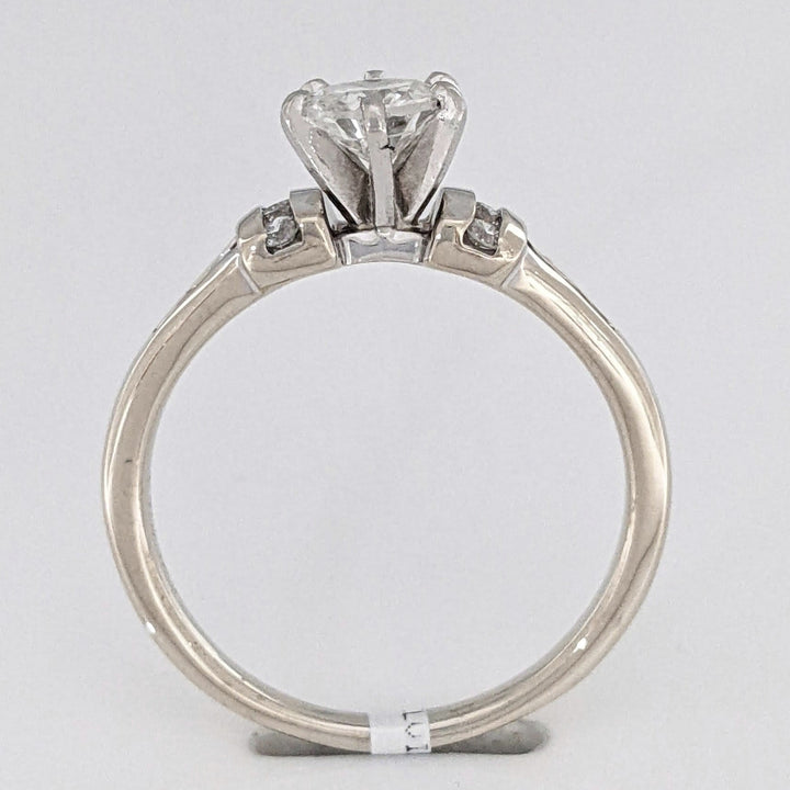 14K WHITE .91 CARAT TOTAL WEIGHT I1 H DIAMOND ROUND (13) ESTATE RING 4.4 GRAMS