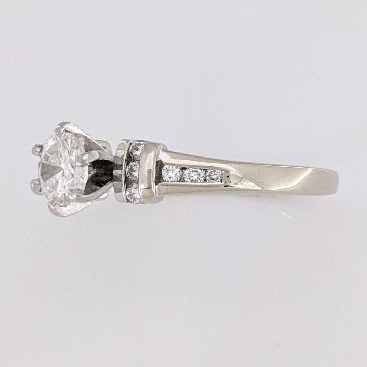 14K WHITE .91 CARAT TOTAL WEIGHT I1 H DIAMOND ROUND (13) ESTATE RING 4.4 GRAMS
