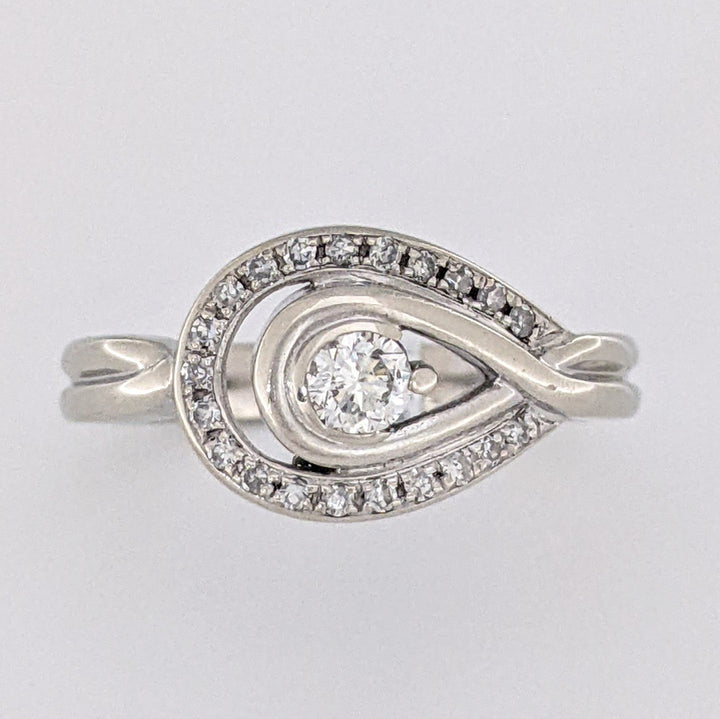 10K .35 CARAT TOTAL WEIGHT I1 H DIAMOND ROUND (22) OPEN-TOP SWIRL ESTATE RING 4.7 GRAMS