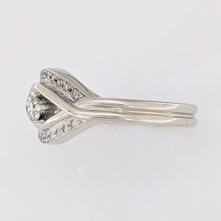10K .35 CARAT TOTAL WEIGHT I1 H DIAMOND ROUND (22) OPEN-TOP SWIRL ESTATE RING 4.7 GRAMS