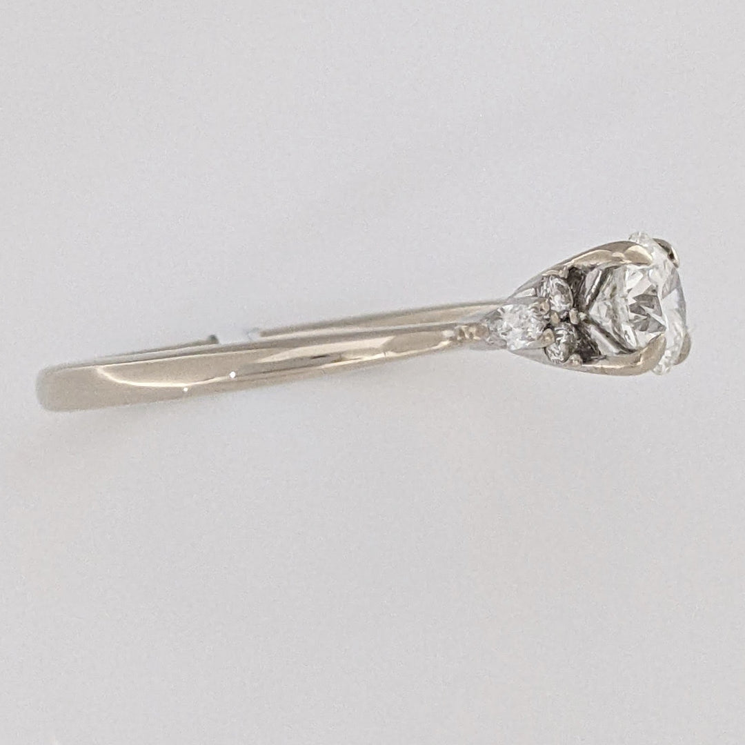14K WHITE .62 CARAT TOTAL WEIGHT DIAMOND ROUND (5) MARQUISE (2) ESTATE RING 2.9 GRAMS