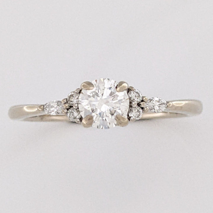 14K WHITE .62 CARAT TOTAL WEIGHT DIAMOND ROUND (5) MARQUISE (2) ESTATE RING 2.9 GRAMS