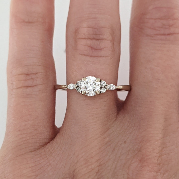 14K WHITE .62 CARAT TOTAL WEIGHT DIAMOND ROUND (5) MARQUISE (2) ESTATE RING 2.9 GRAMS