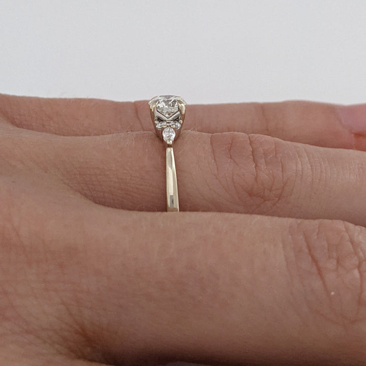 14K WHITE .62 CARAT TOTAL WEIGHT DIAMOND ROUND (5) MARQUISE (2) ESTATE RING 2.9 GRAMS