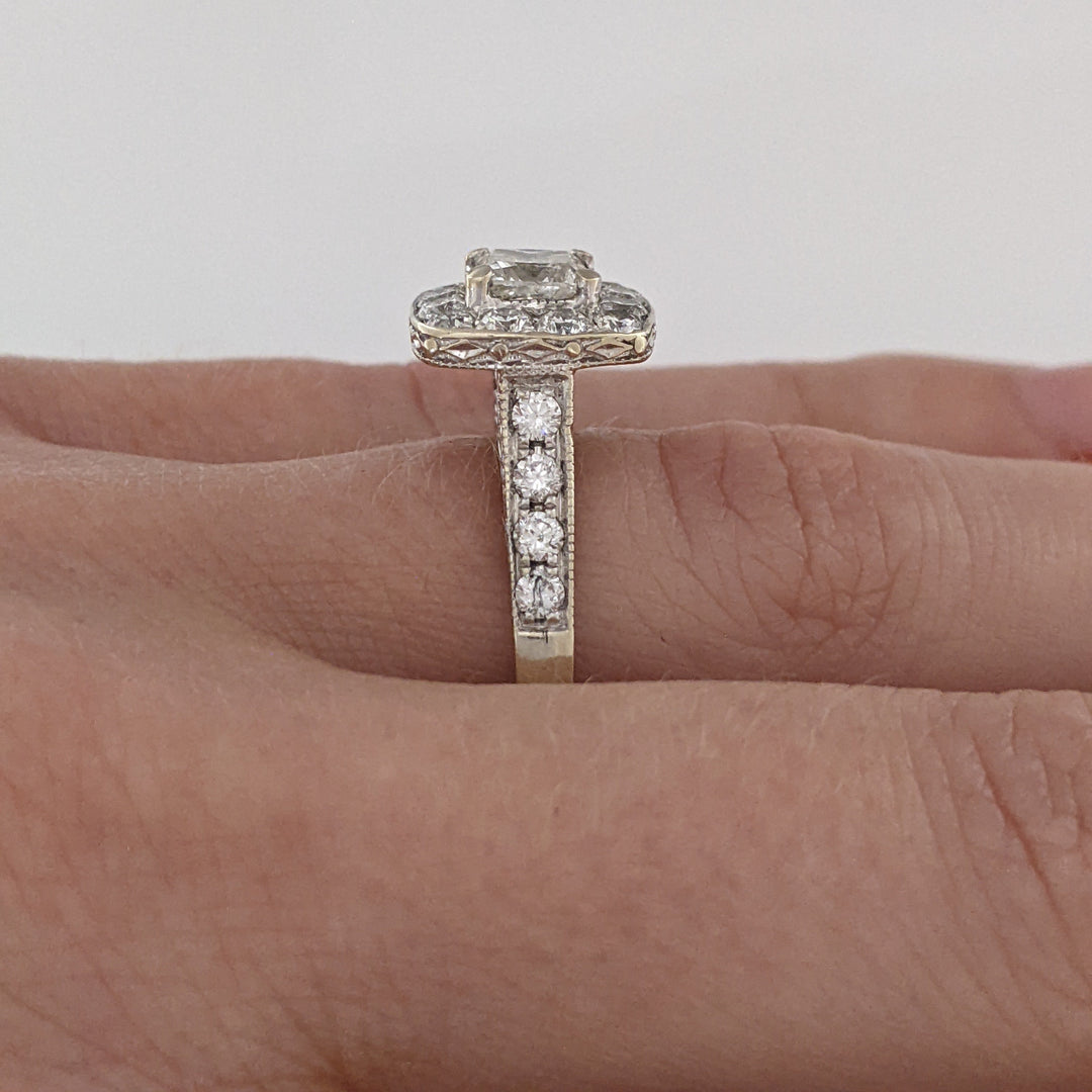 14K WHITE 1.43 CARAT TOTAL WEIGHT I1 I DIAMOND PRINCESS CUT (1) ROUND (21) ESTATE HALO RING 5.4 GRAMS
