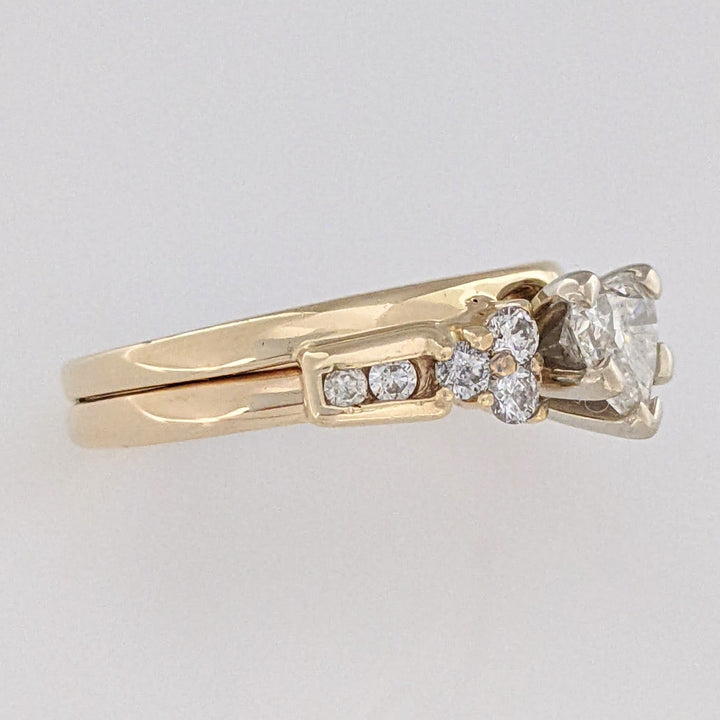 14K .89 CARAT TOTAL WEIGHT I1 I DIAMOND HEART (1) ROUND (10) ESTATE RING 4.5 GRAMS