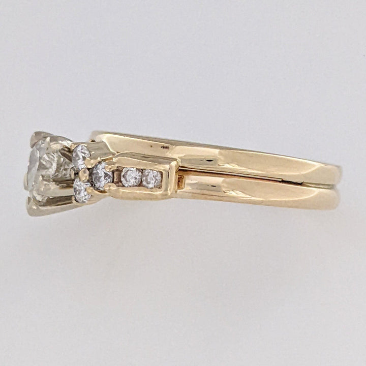 14K .89 CARAT TOTAL WEIGHT I1 I DIAMOND HEART (1) ROUND (10) ESTATE RING 4.5 GRAMS