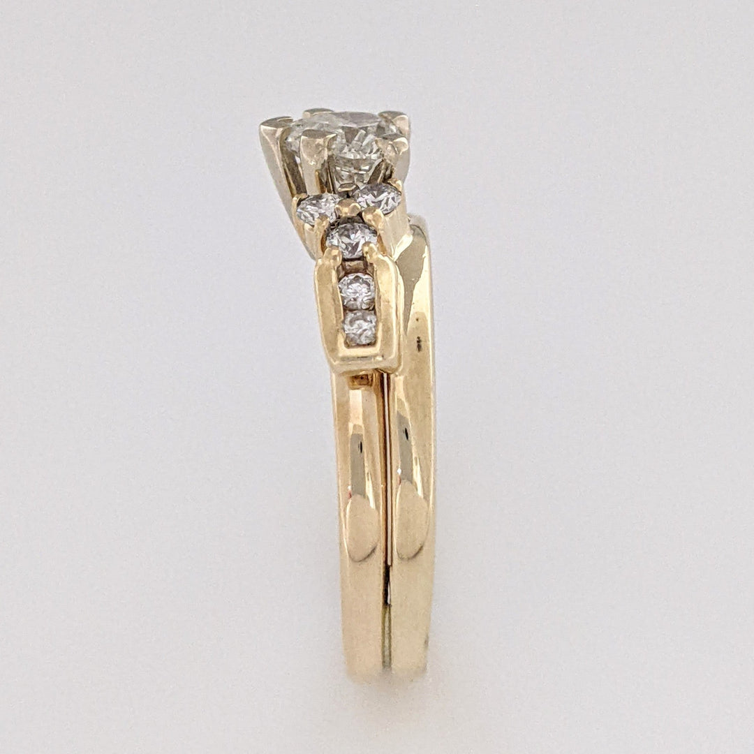 14K .89 CARAT TOTAL WEIGHT I1 I DIAMOND HEART (1) ROUND (10) ESTATE RING 4.5 GRAMS