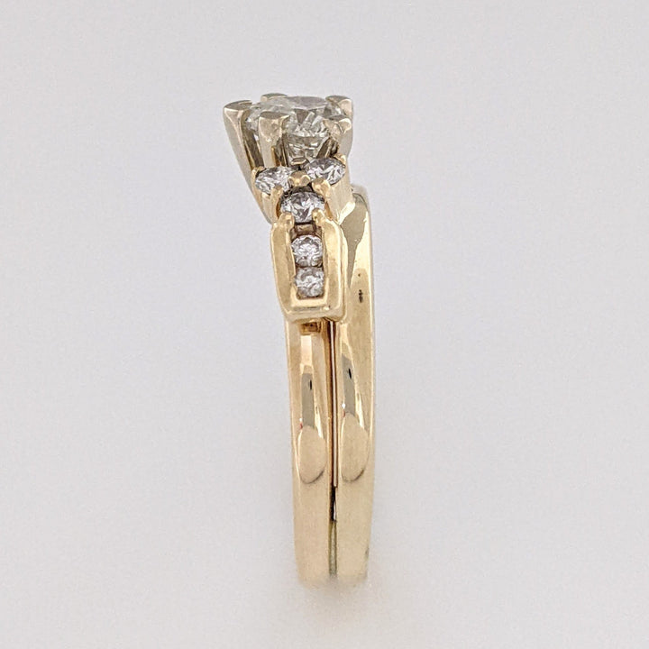 14K .89 CARAT TOTAL WEIGHT I1 I DIAMOND HEART (1) ROUND (10) ESTATE RING 4.5 GRAMS