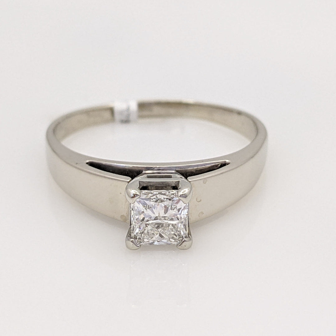 14K WHITE .72 CARAT TOTAL I1 H DIAMOND PRINCESS CUT SOLITAIRE ESTATE RING 3.9 GRAMS